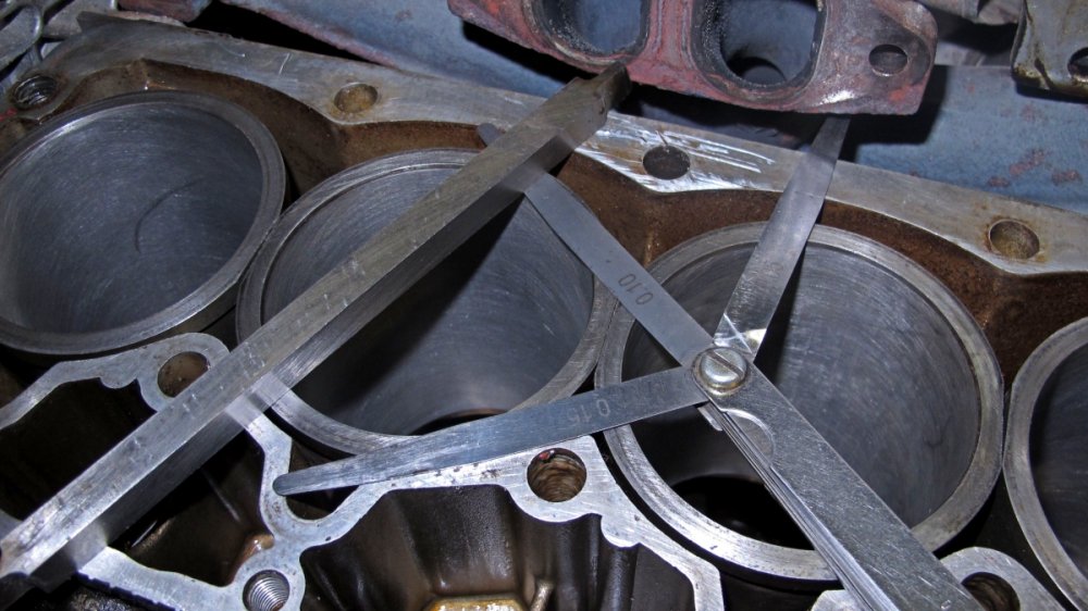 måle høyden på sylindrene IMG_7438 low.jpg