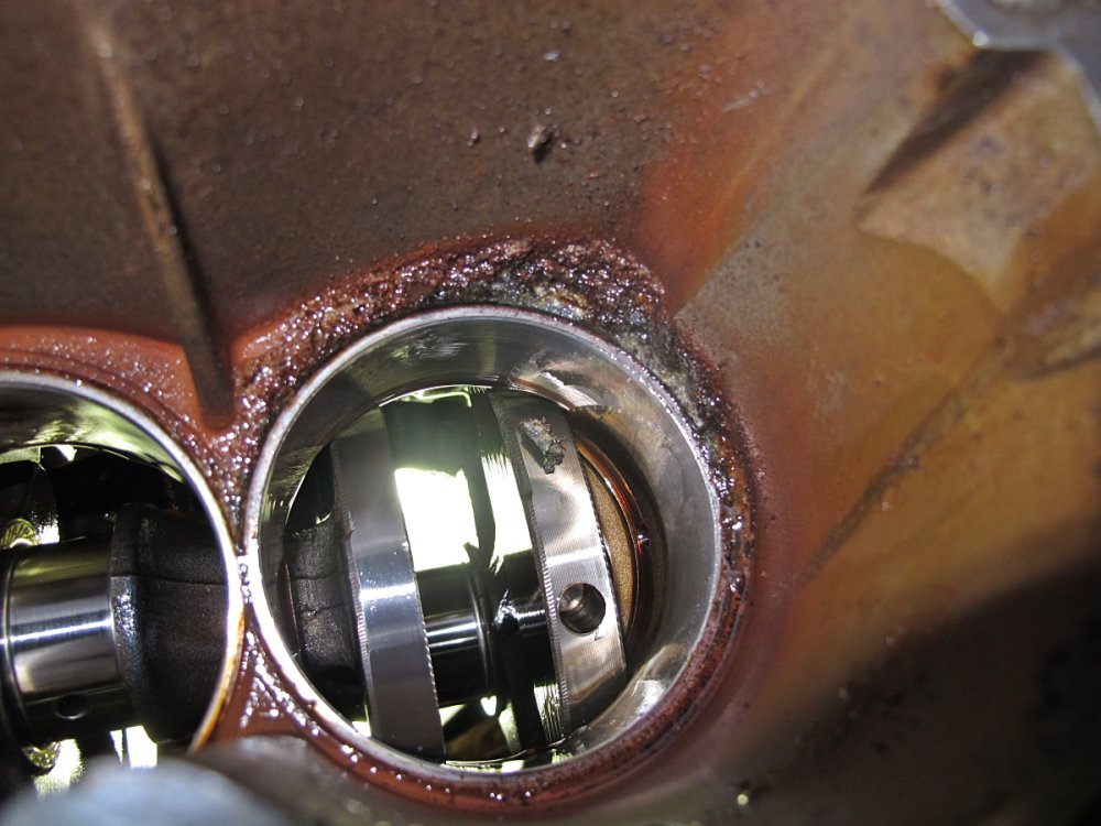 grums i blokka mot sylinderIMG_7430 lekk ll .jpg